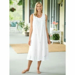 Vermont Country Store Embroidered Flowers Cotton Nightgown White