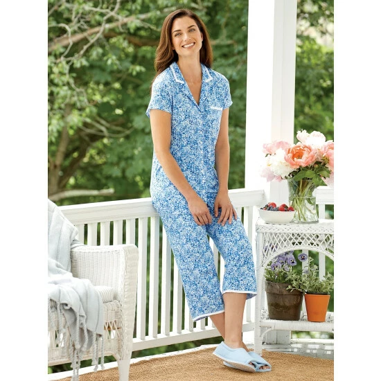 Eileen West Lilac Blossom Capri Pajamas Blue Floral 3 Eileen West Lilac Blossom Capri Pajamas Blue Floral