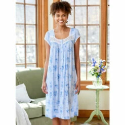 Vermont Country Store Women's Seersucker Shortie Pajamas Pink