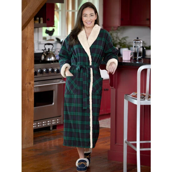 Vermont Country Store Women's Sherpa-Lined Portuguese Cotton Flannel Wrap Robe Blackwatch 6 Vermont Country Store Women's Sherpa-Lined Portuguese Cotton Flannel Wrap Robe Blackwatch - Image 4