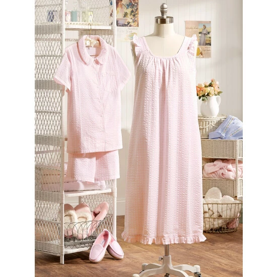 Vermont Country Store Women's Pink Plaid Seersucker Nightgown 8 Vermont Country Store Women's Pink Plaid Seersucker Nightgown - Image 6