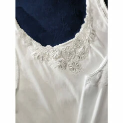 Vermont Country Store Scoop-Neck Camisole With Lace Trim Black 16 Vermont Country Store Scoop-Neck Camisole With Lace Trim Black -Cheap Nasty Store unnamed file 691